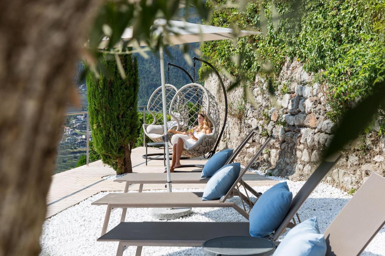 Hotel Schlosswirt Скена Экстерьер фото