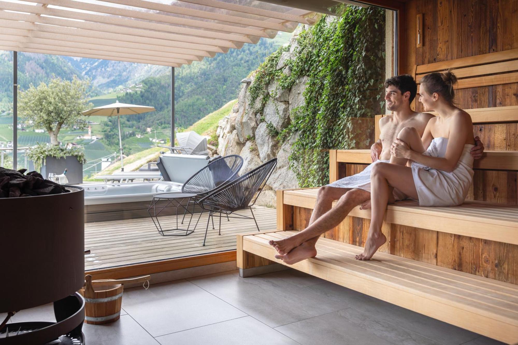Hotel Schlosswirt Скена Экстерьер фото
